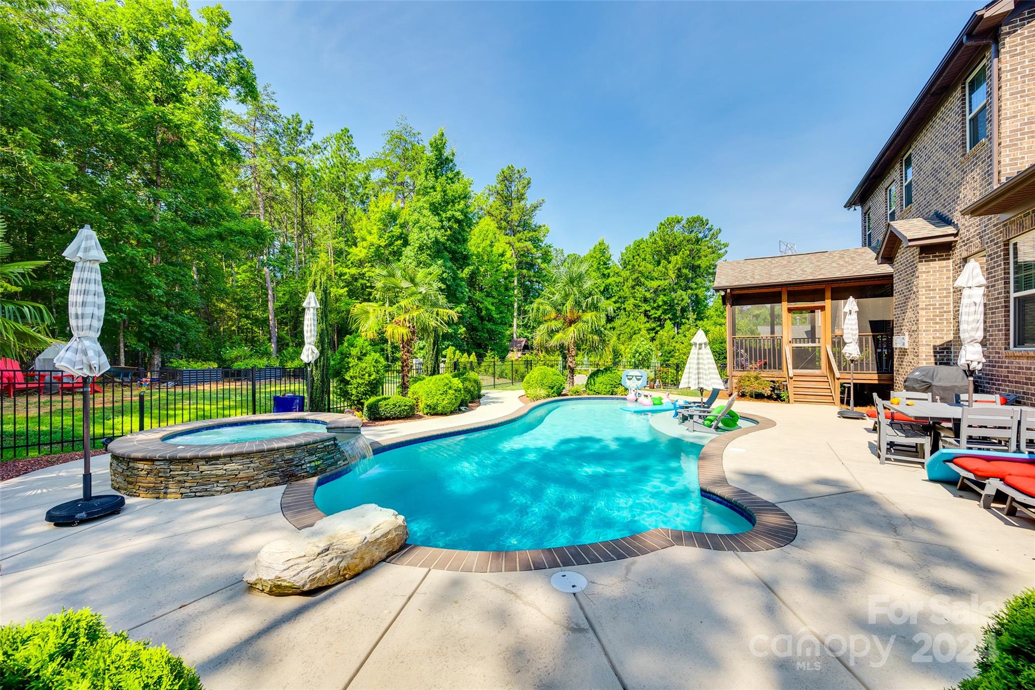 Heron Cove - Residential