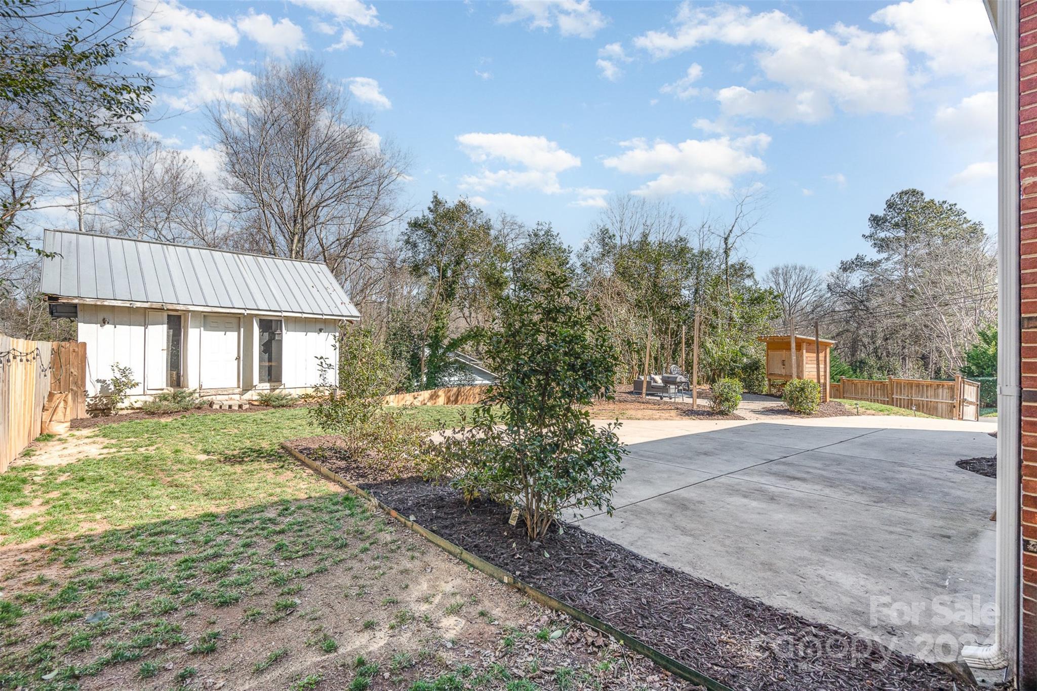 Starmount - Residential