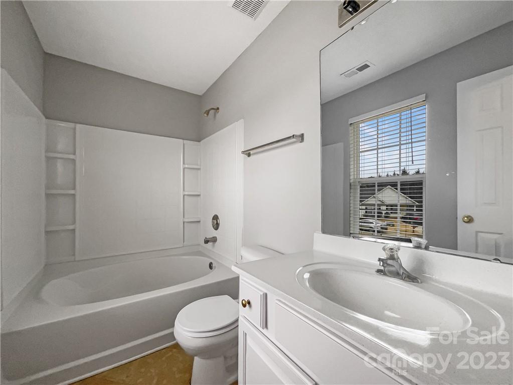 Oakdale Village - Residential