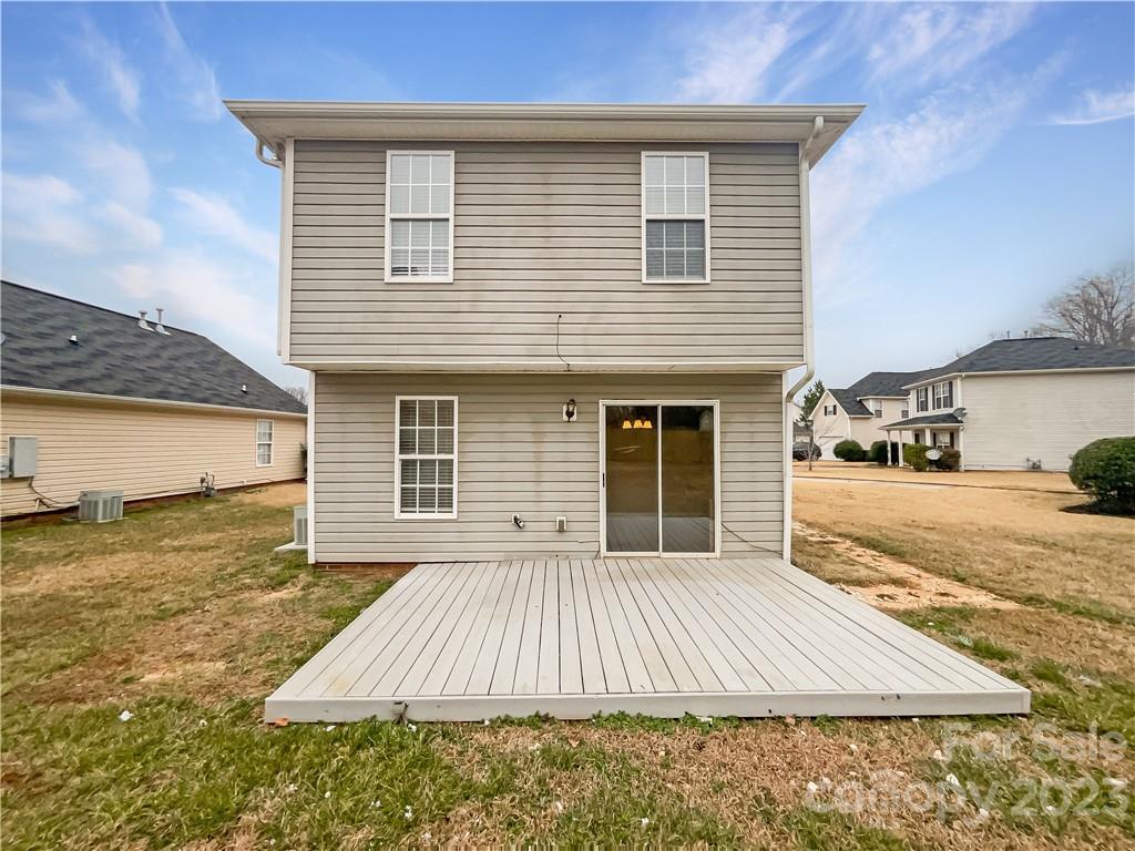 Oakdale Village - Residential