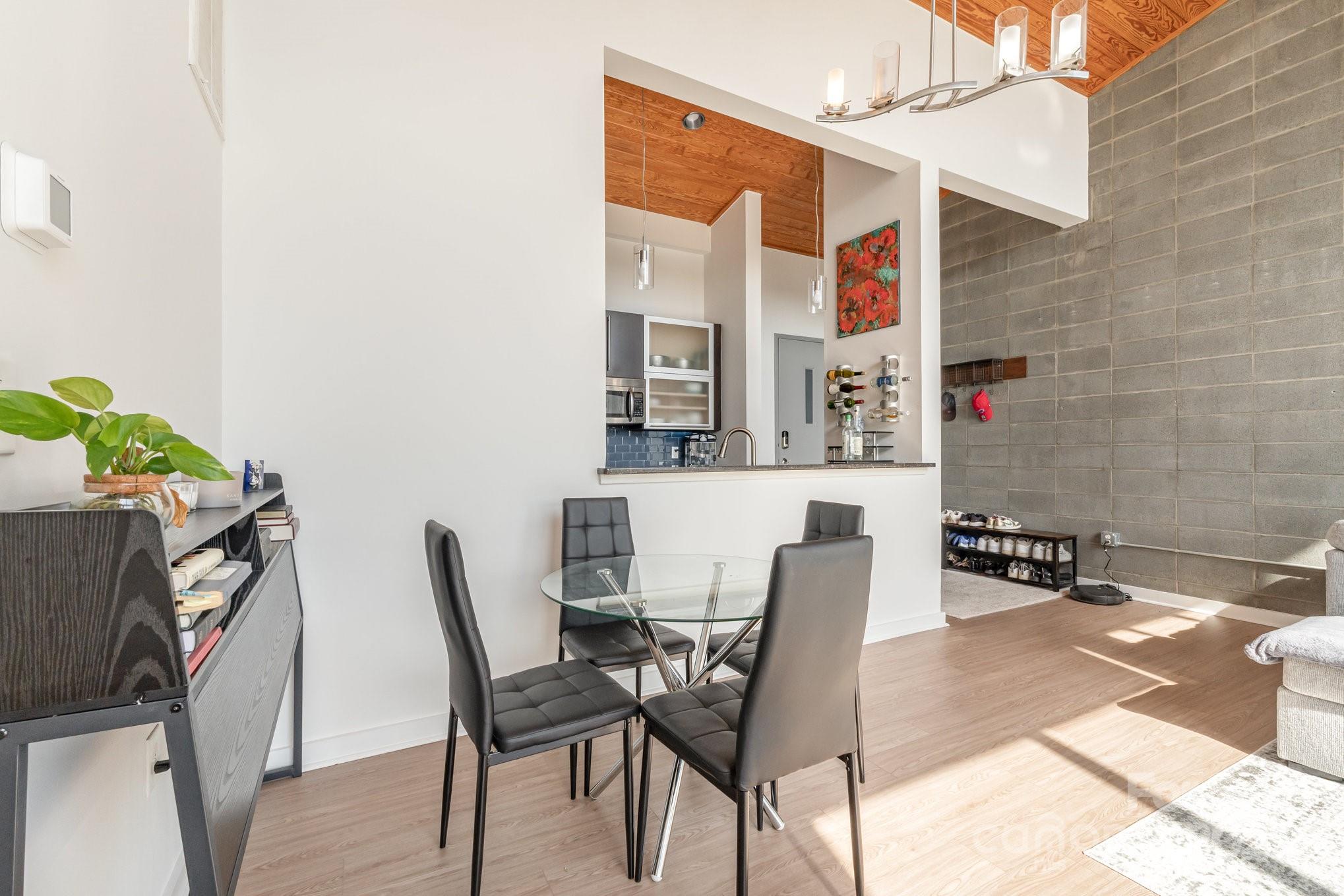 Plaza Vu - Residential