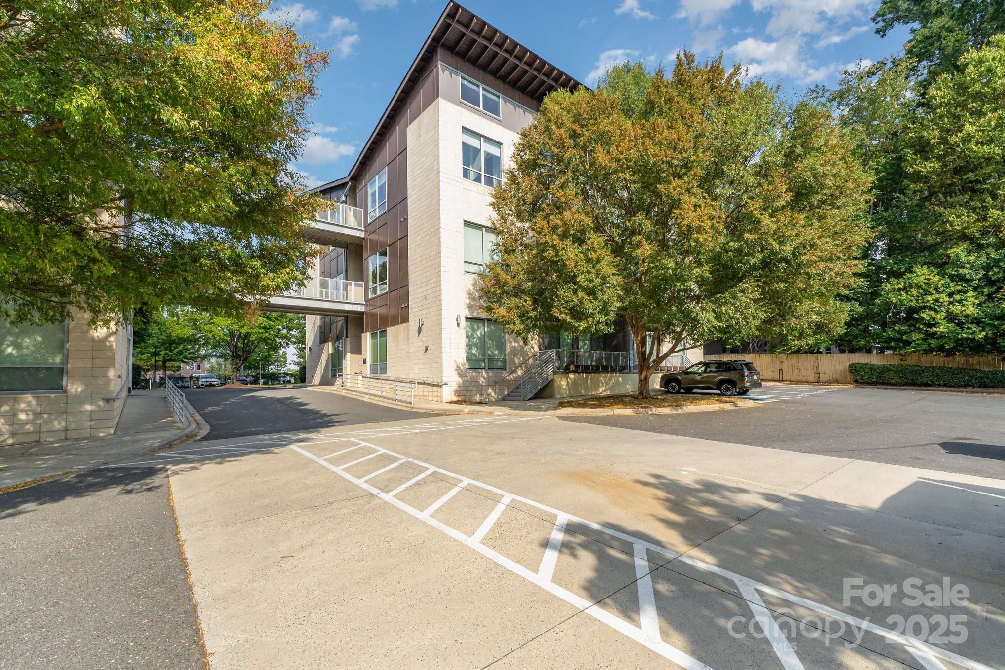 Plaza Vu - Residential