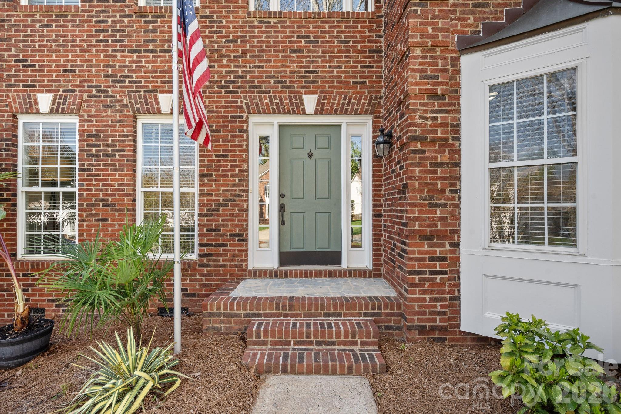 19516 Trintella Lane