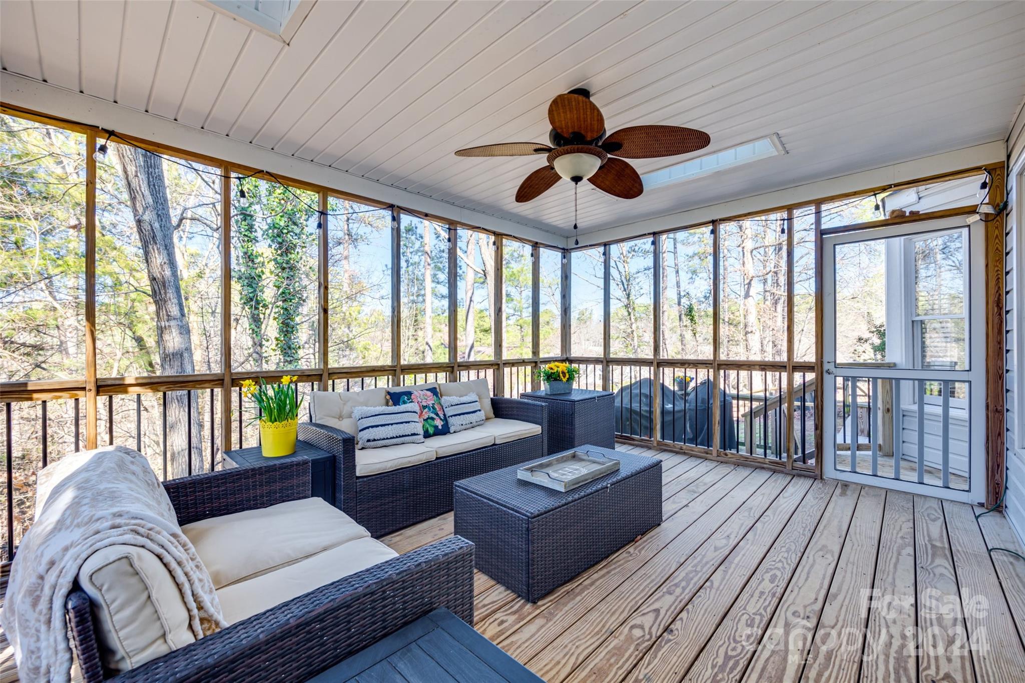 Seven Coves - Residential