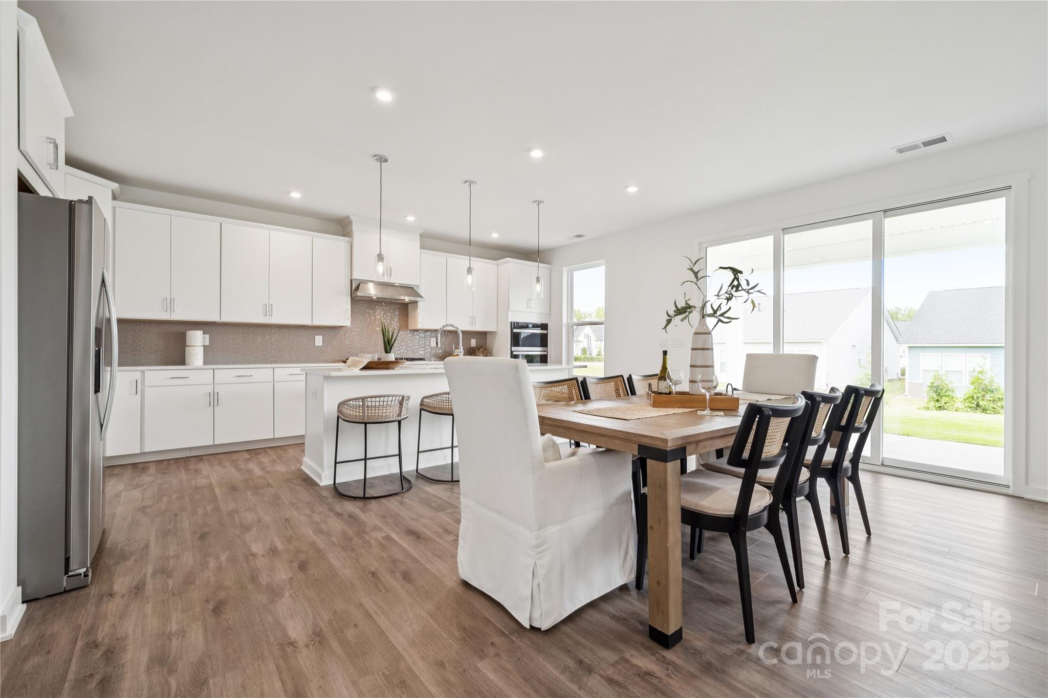 7120 Wayfarer Drive 0079
