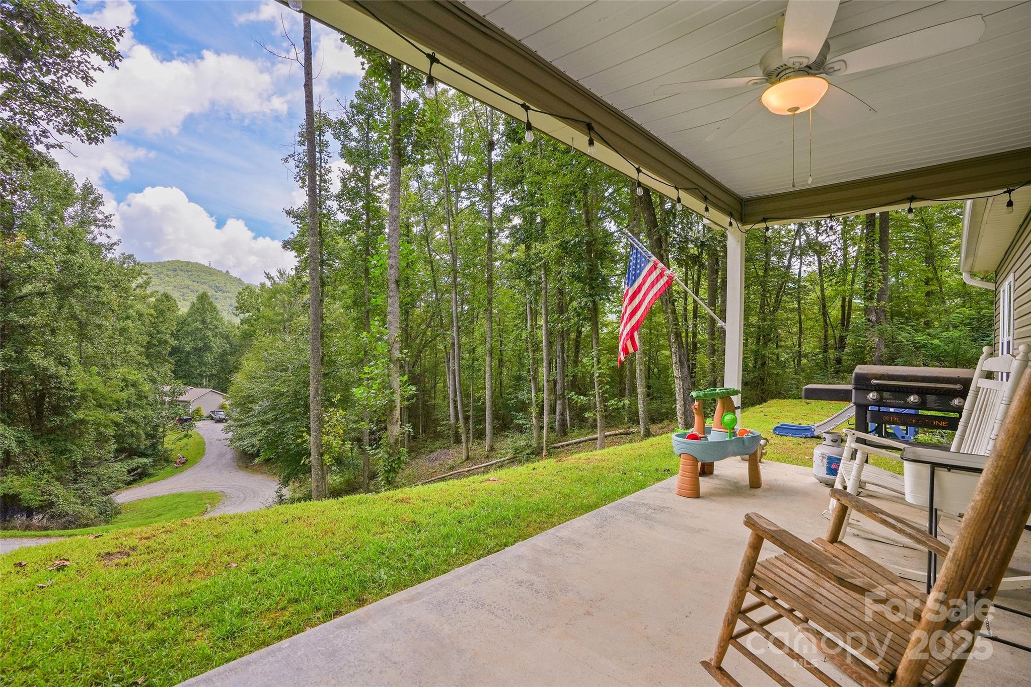 201 Woodhaven Estate