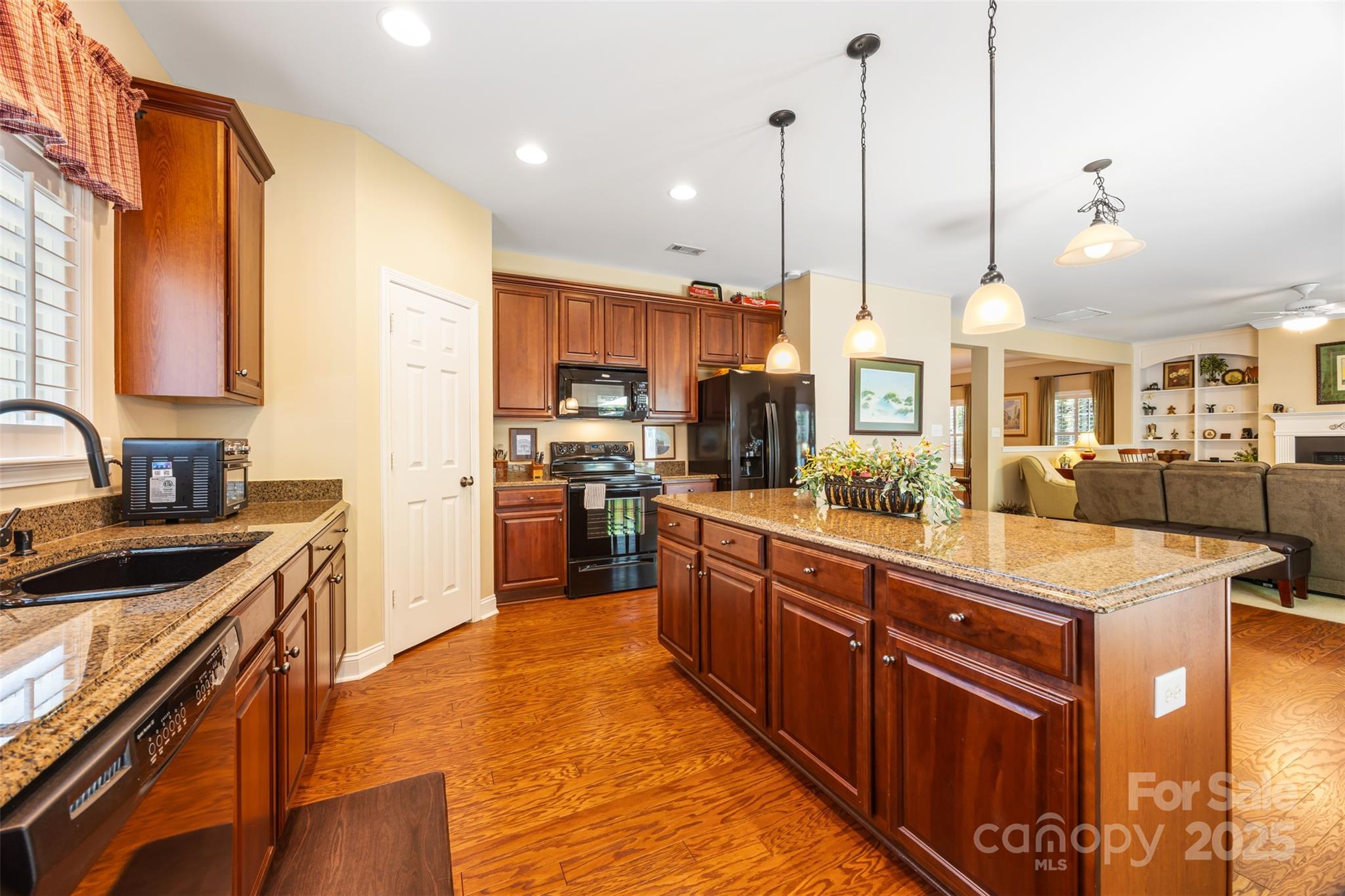 Madison Green - Residential