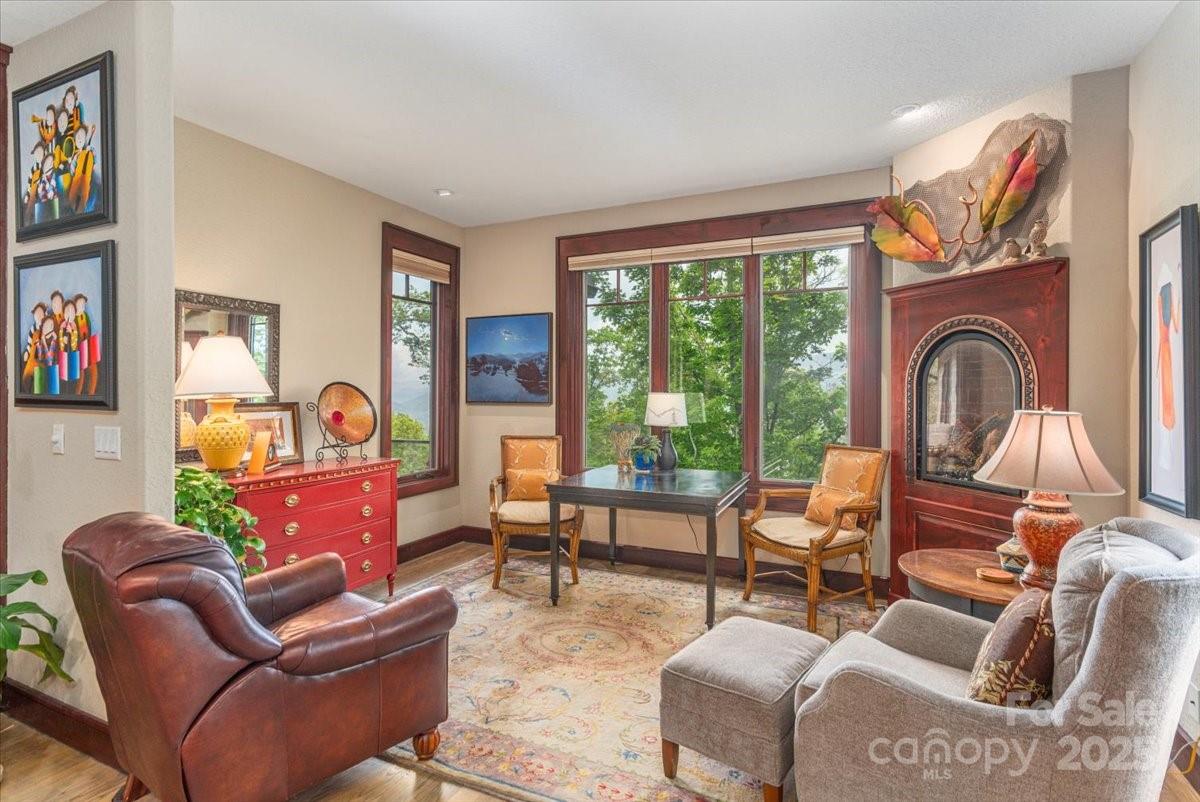 Laurel Ridge Country Club - Residential