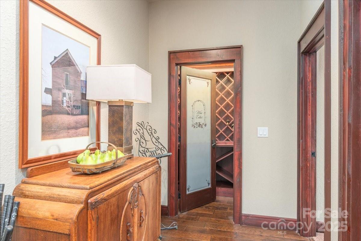 Laurel Ridge Country Club - Residential