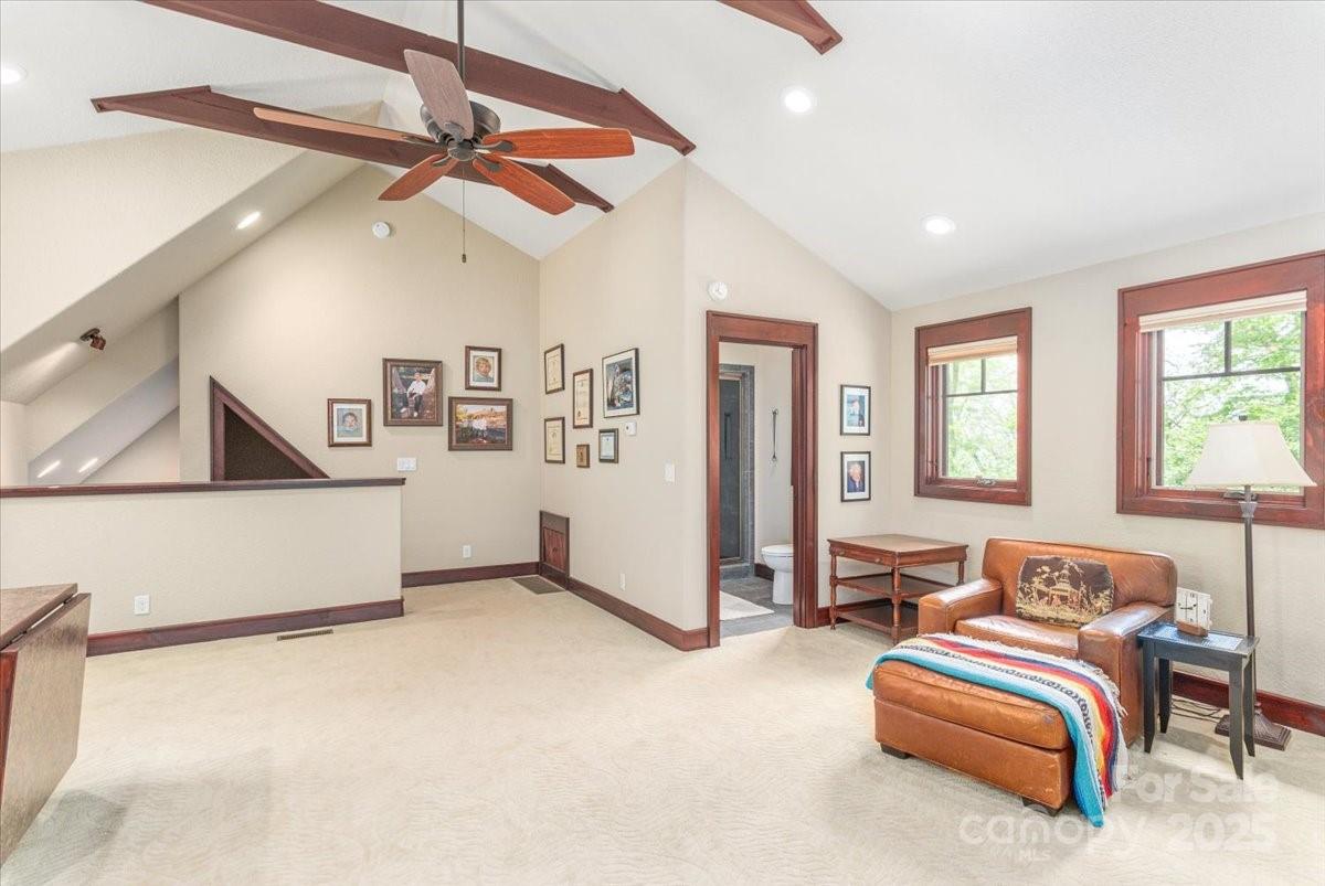 Laurel Ridge Country Club - Residential