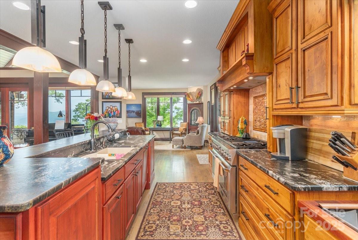 Laurel Ridge Country Club - Residential