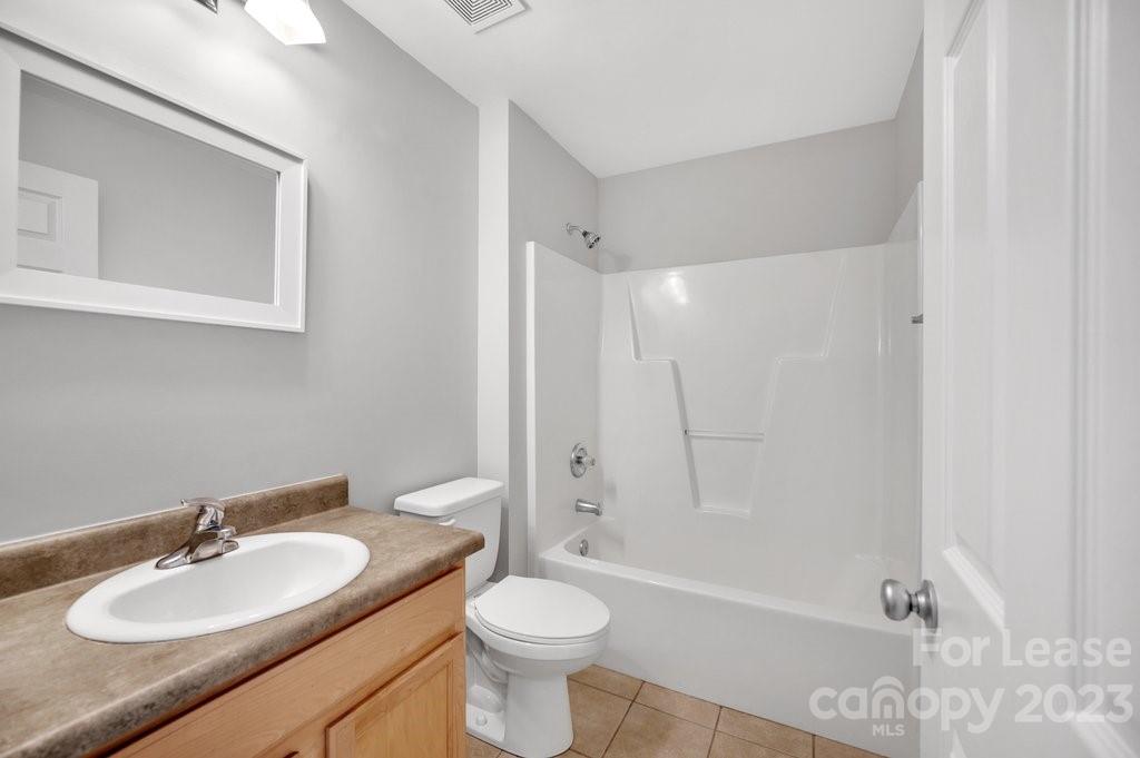 Renaissance Townhome Lofts Condo - Residential Lease