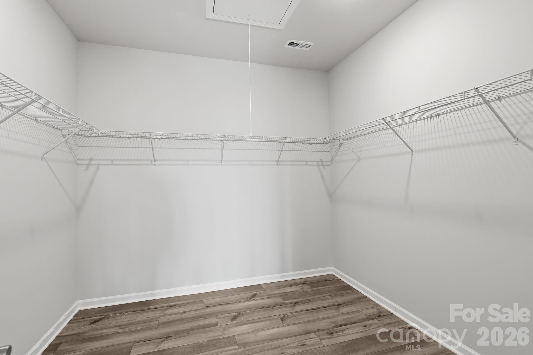 Roselyn - Residential