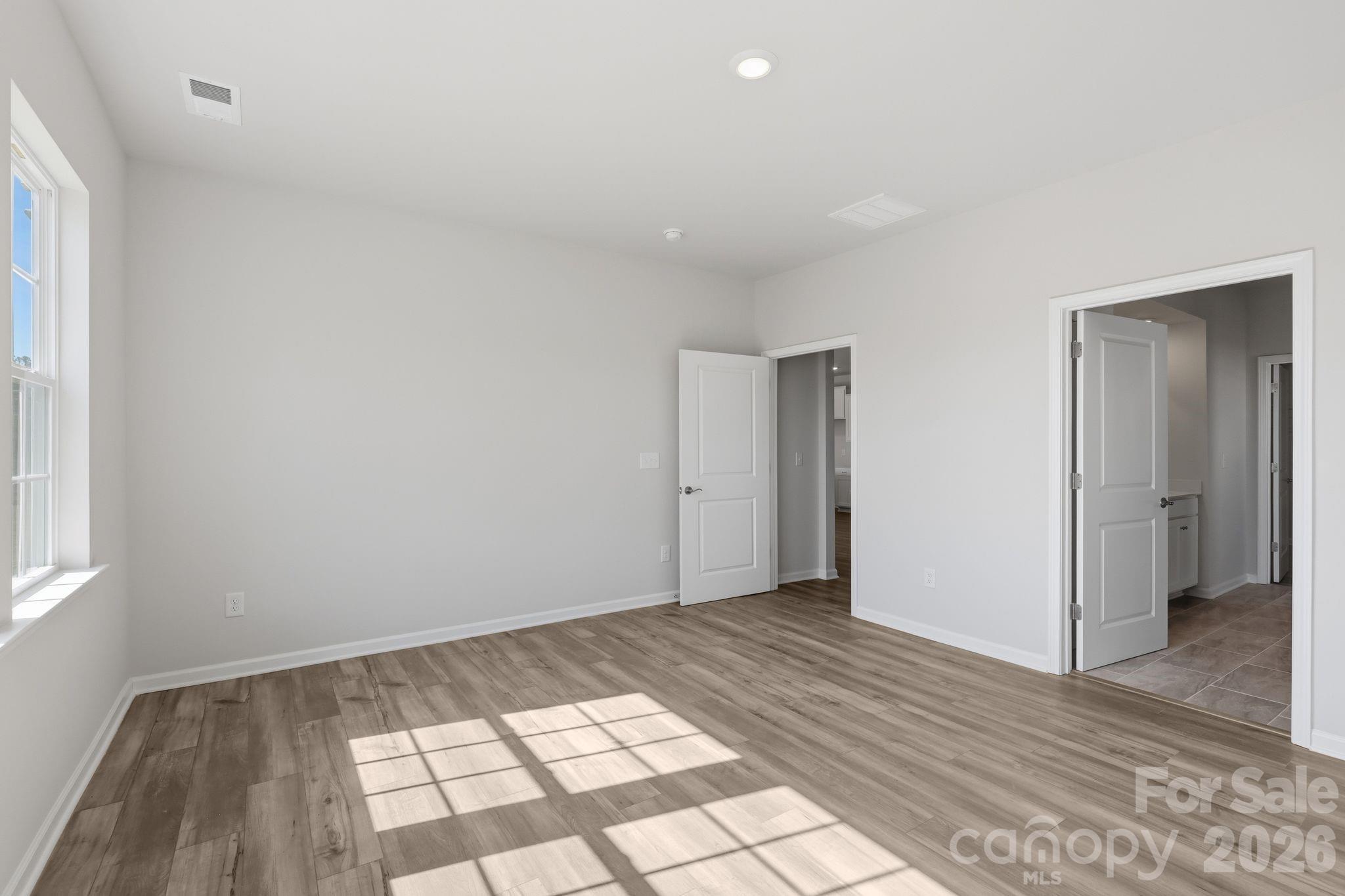 Roselyn - Residential