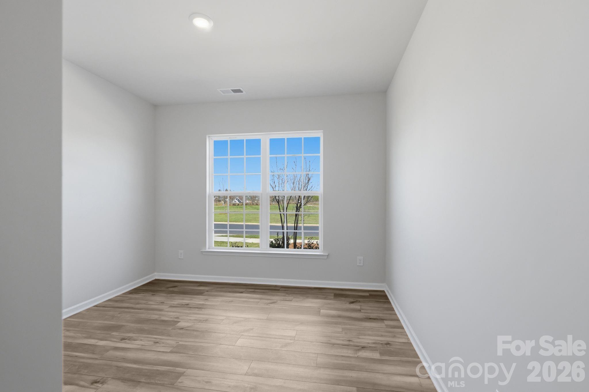 Roselyn - Residential