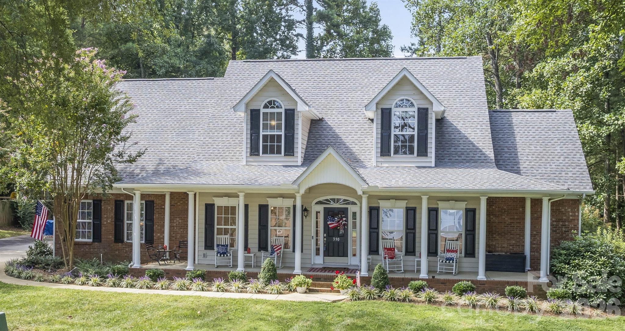 390 Robinson Road