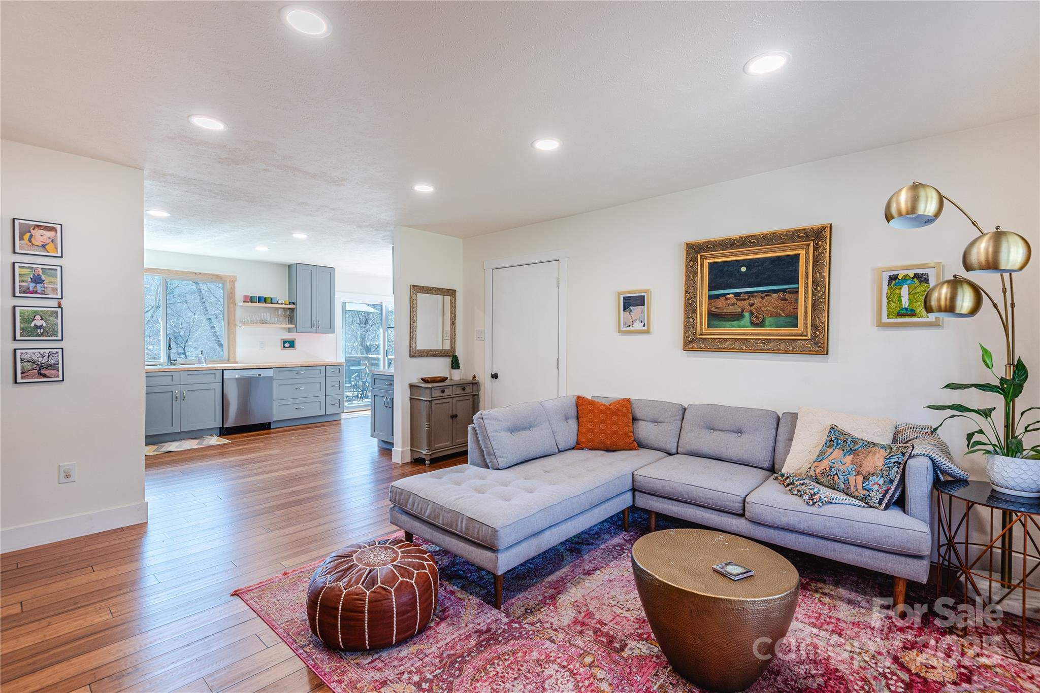 7 Brookcliff Drive
