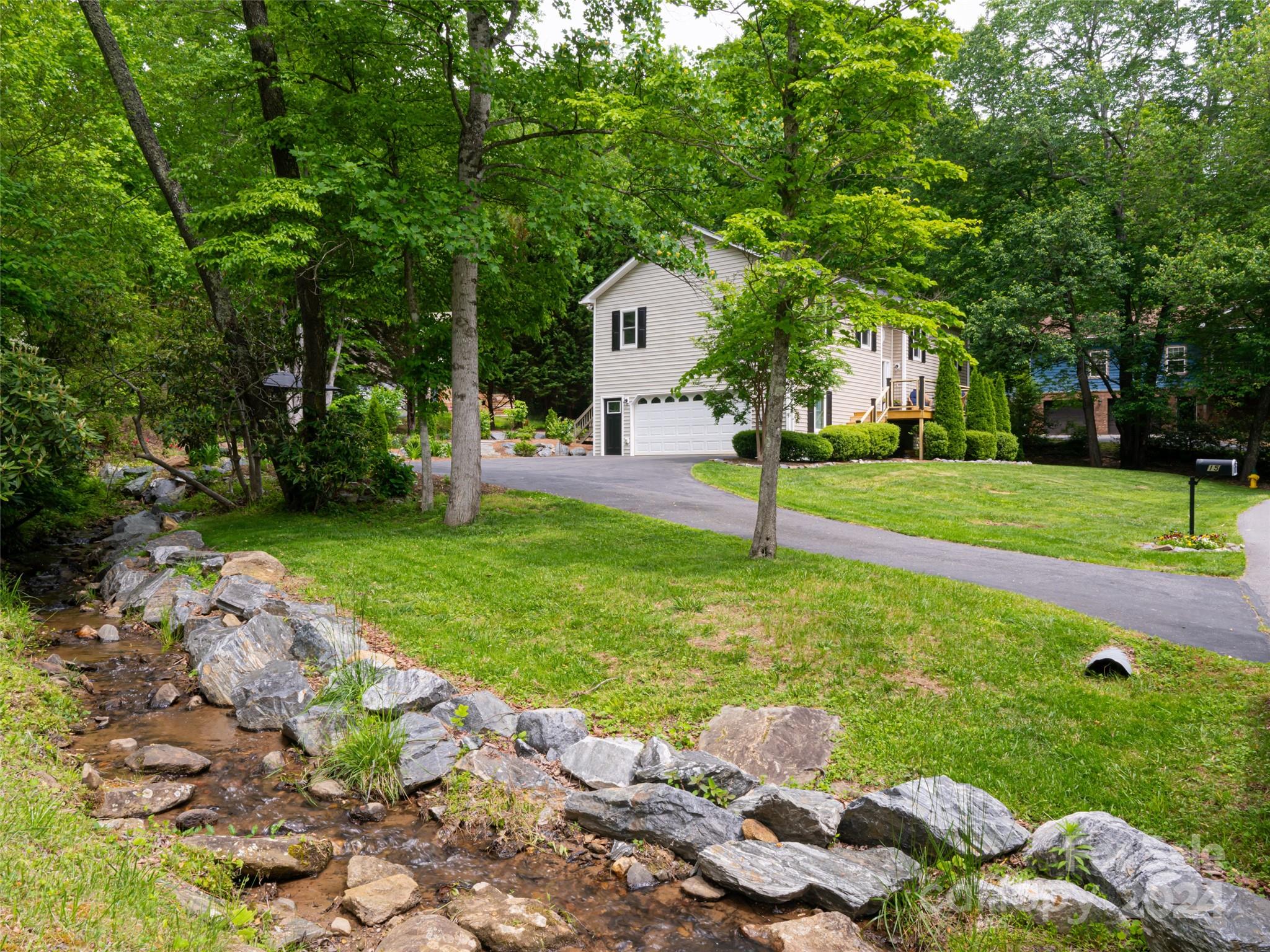 Poplar Creek - Residential