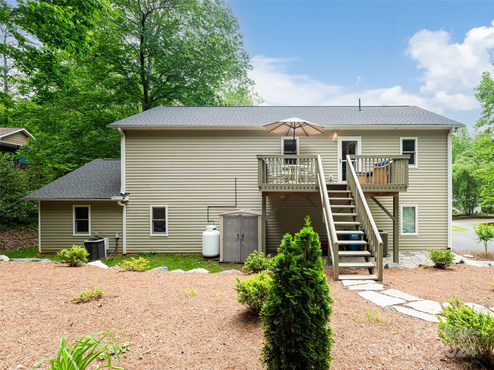 Poplar Creek - Residential