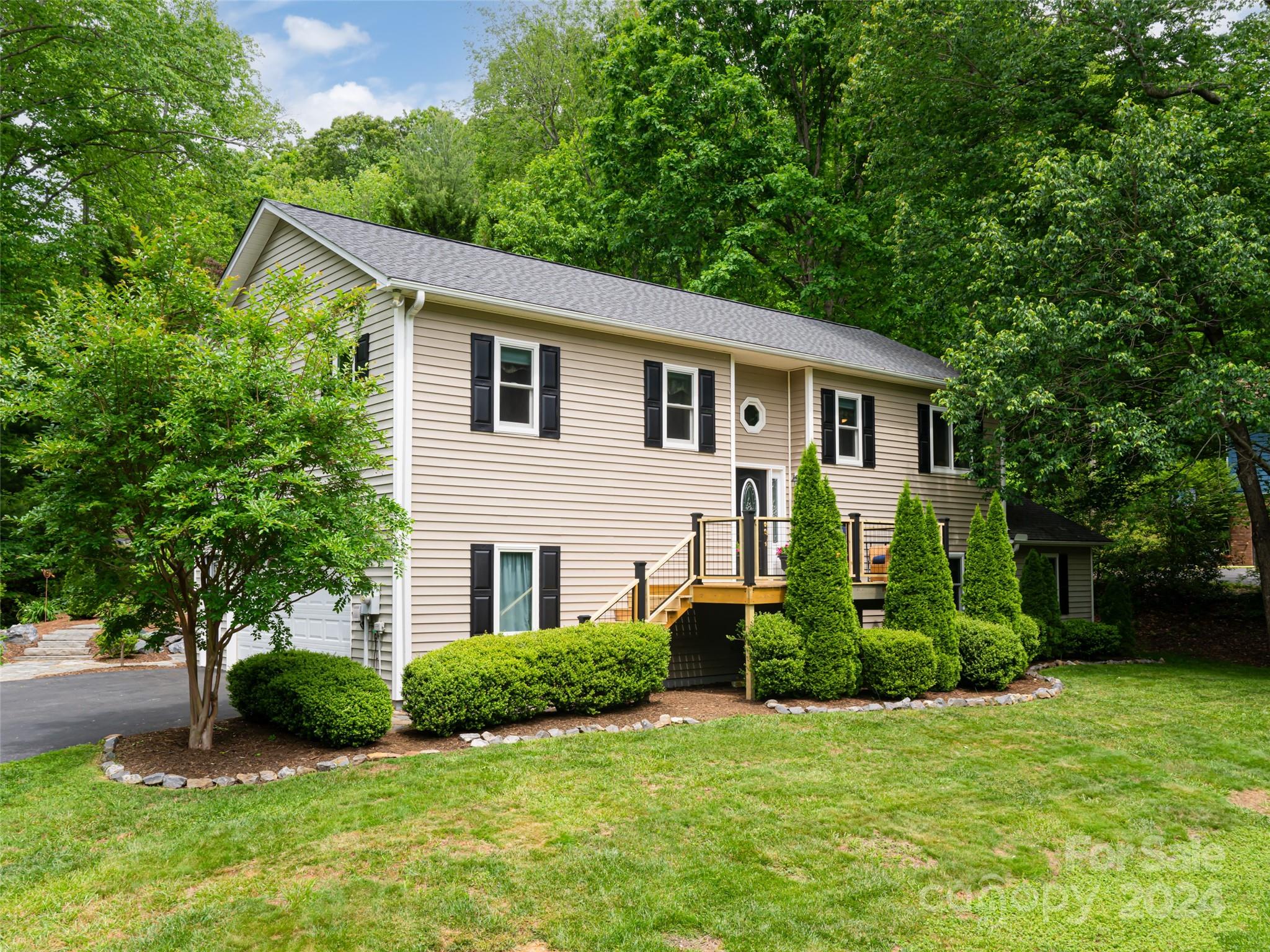 Poplar Creek - Residential