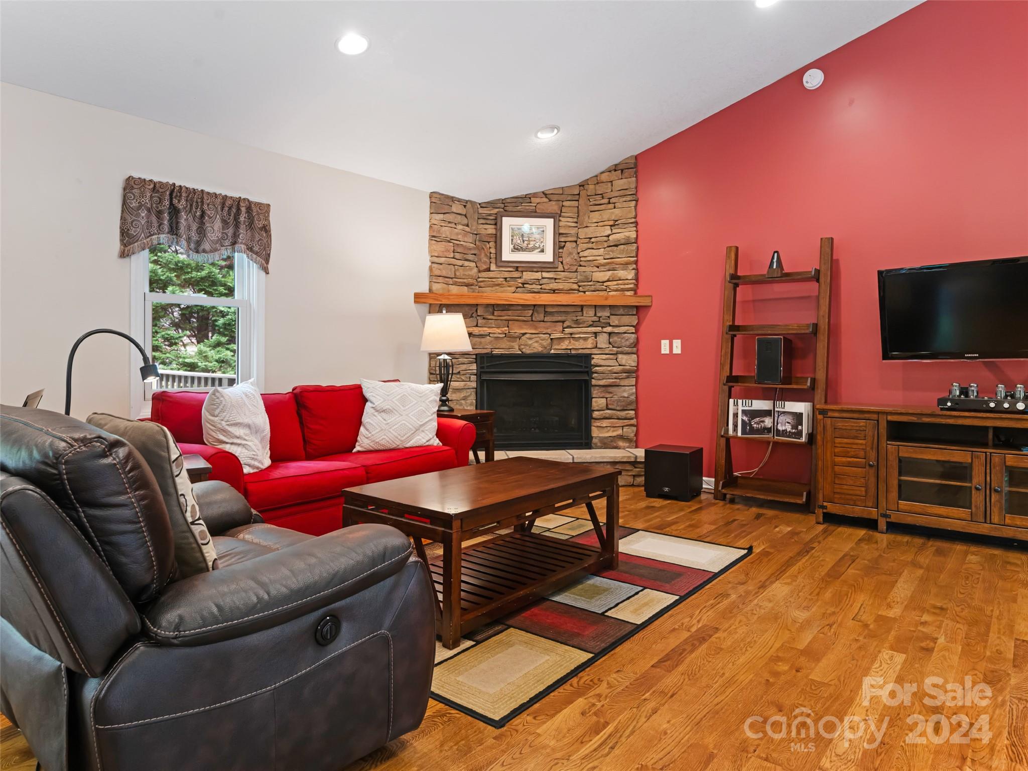 Poplar Creek - Residential