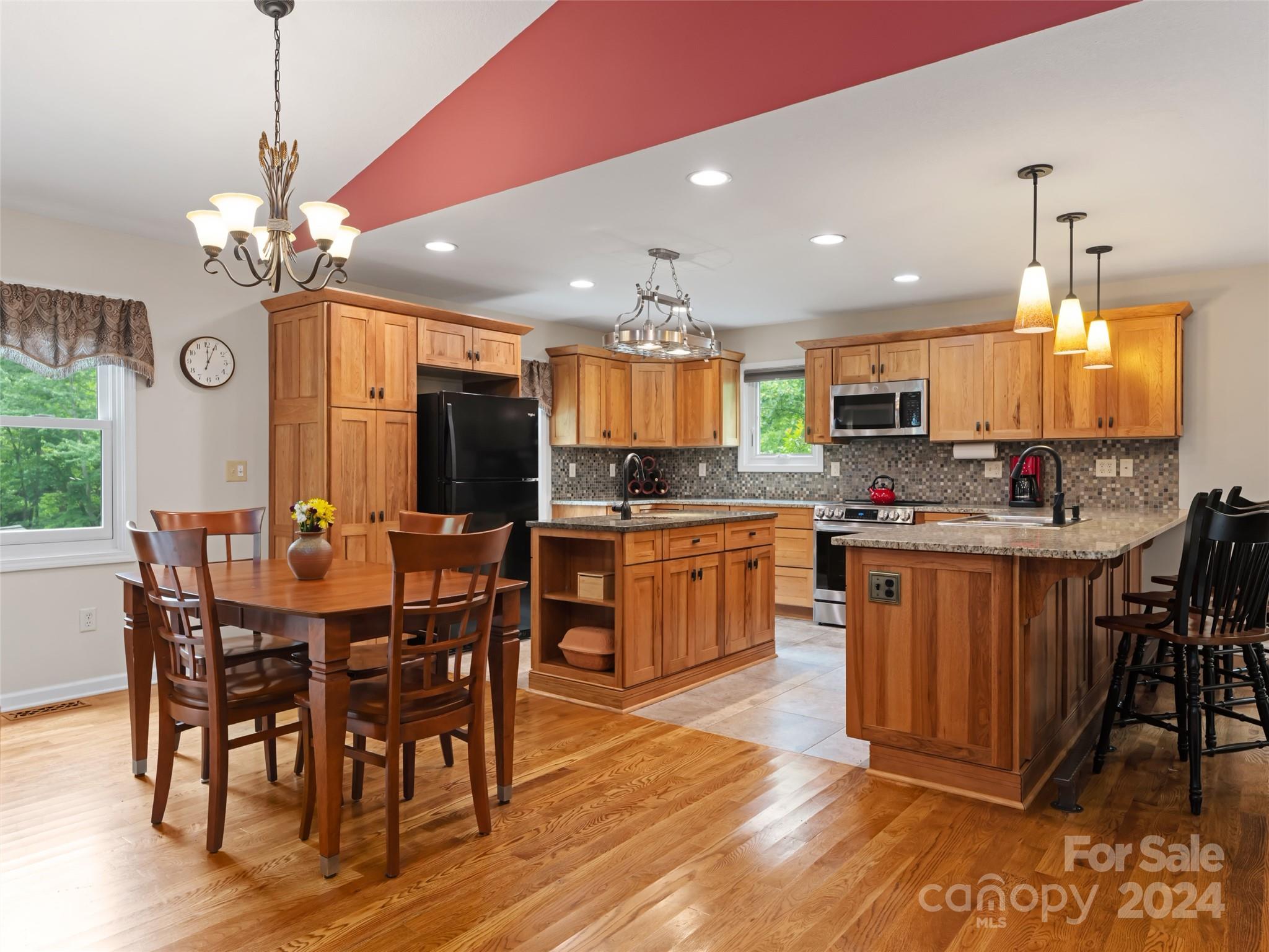 Poplar Creek - Residential
