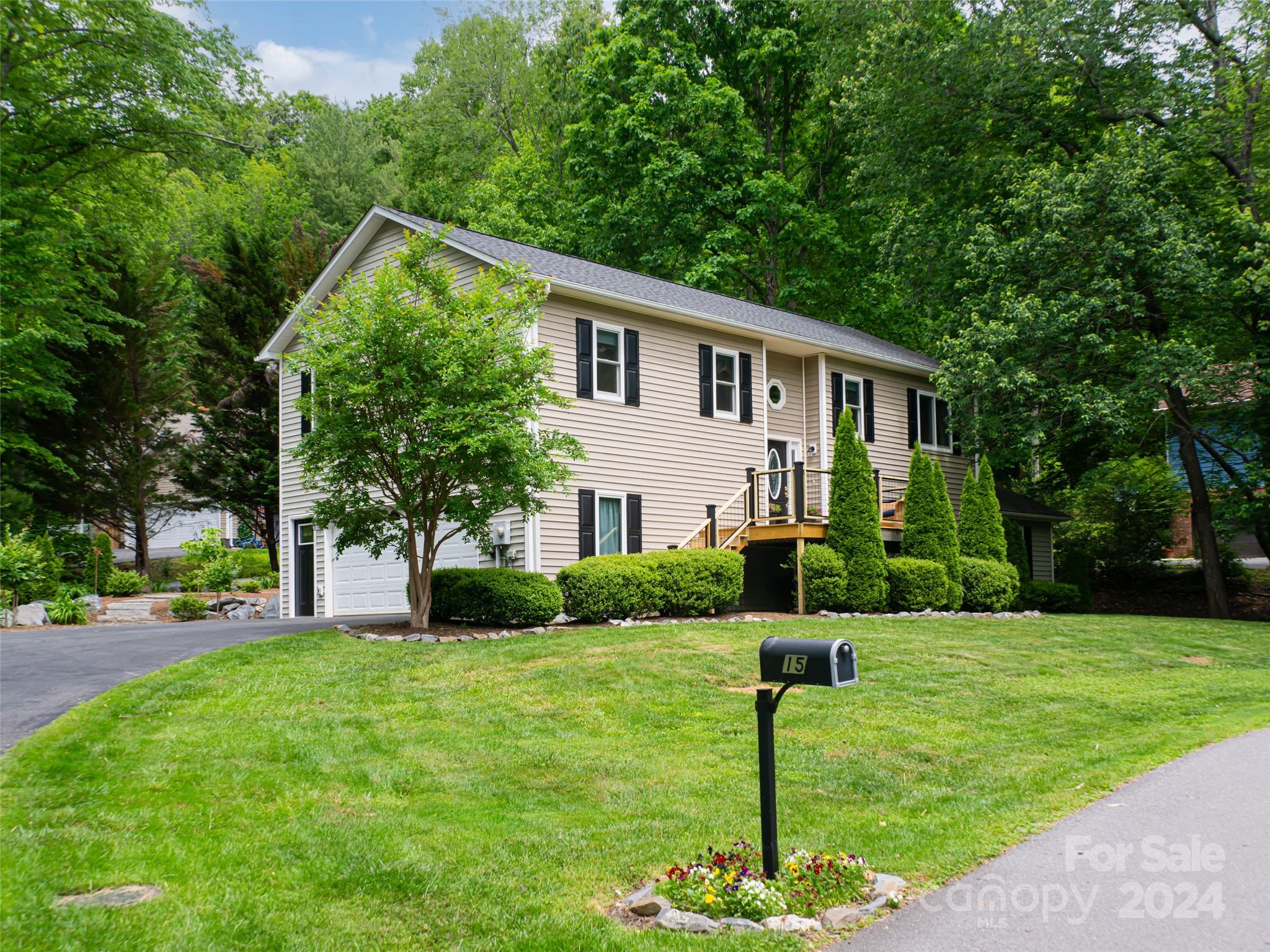 Poplar Creek - Residential