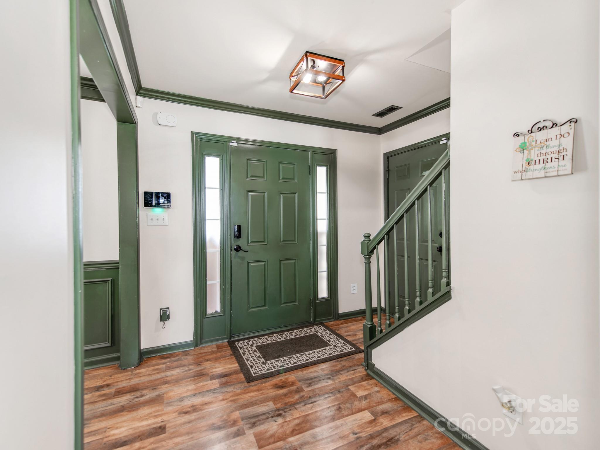 7125 Roaming Path Court