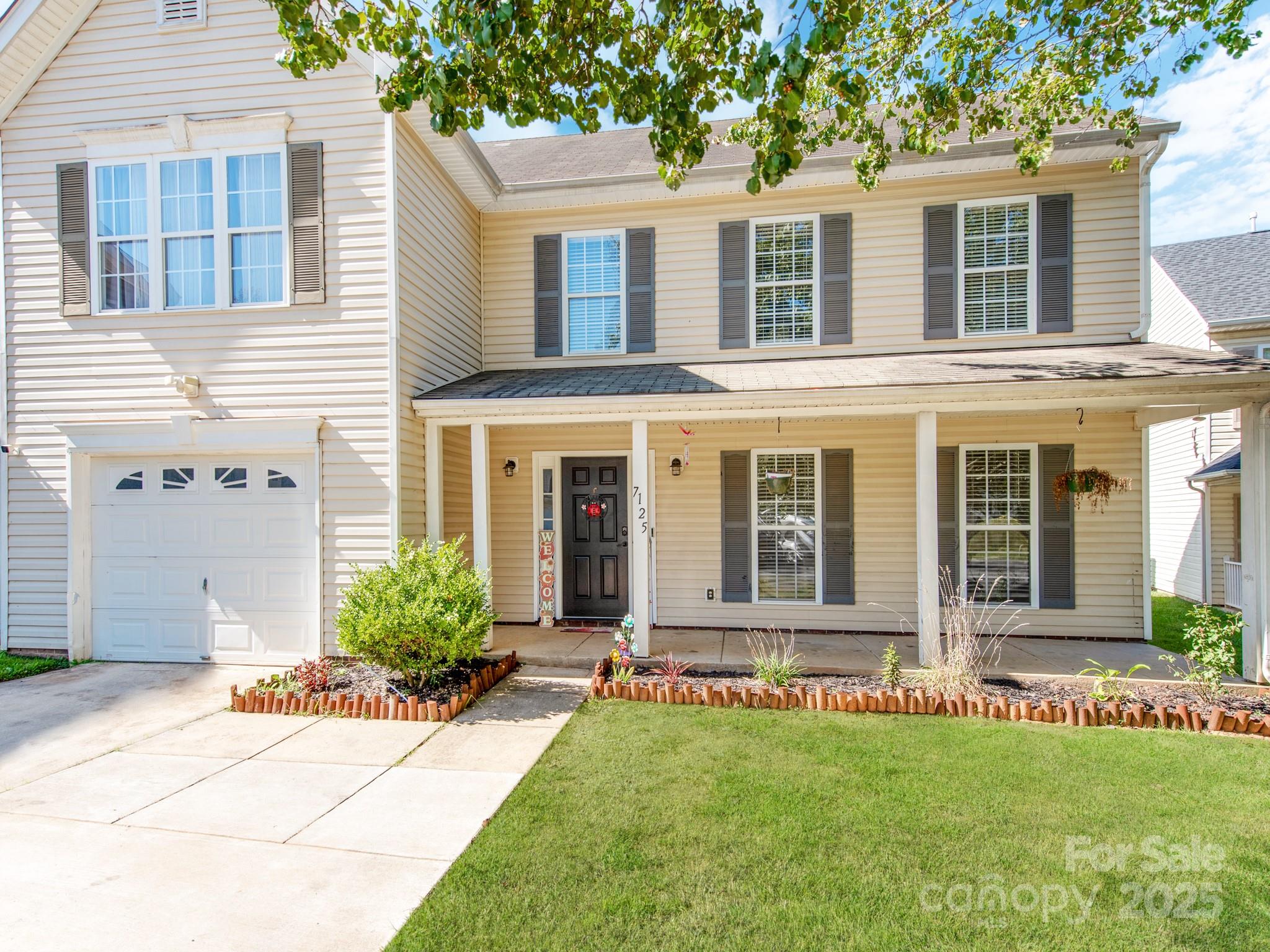 7125 Roaming Path Court