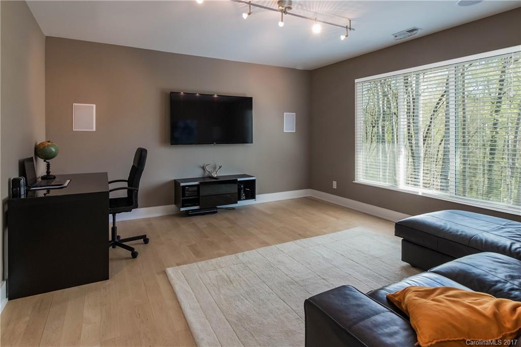 River Walk Plantation - Residential