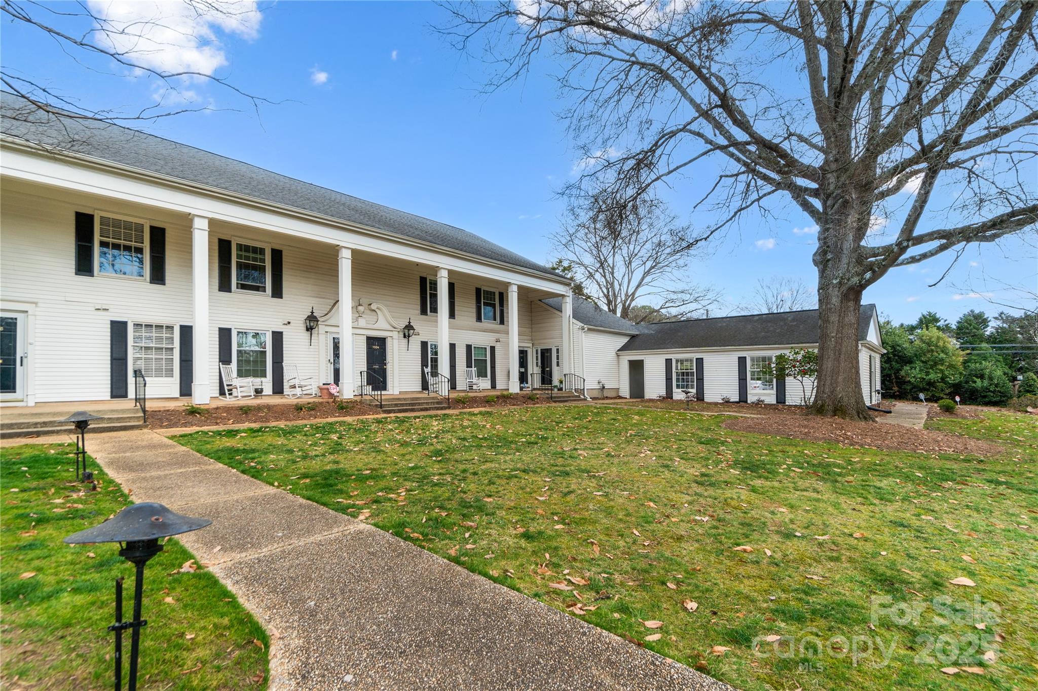 7000 Quail Hill Road