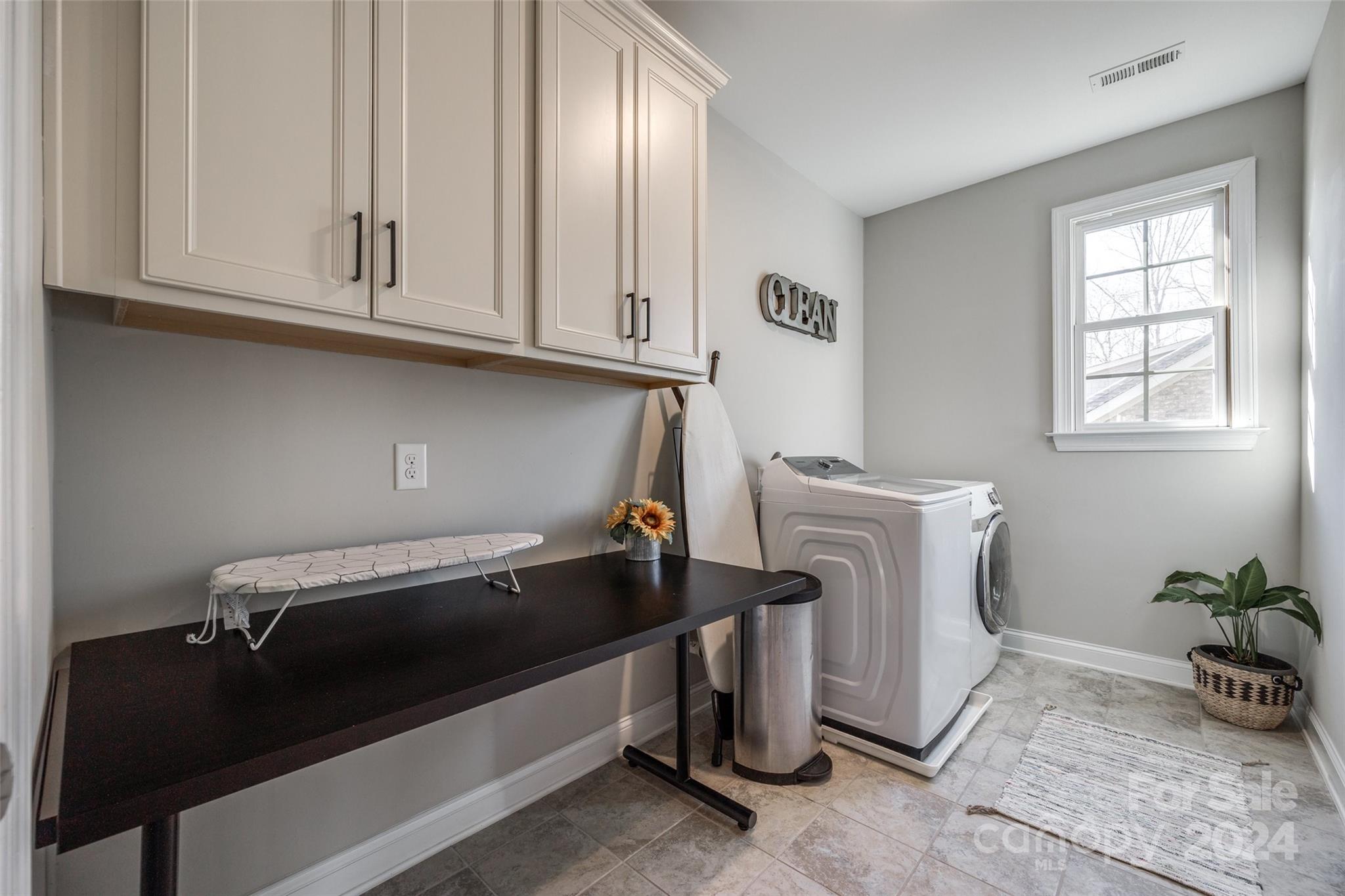 Anniston Grove - Residential