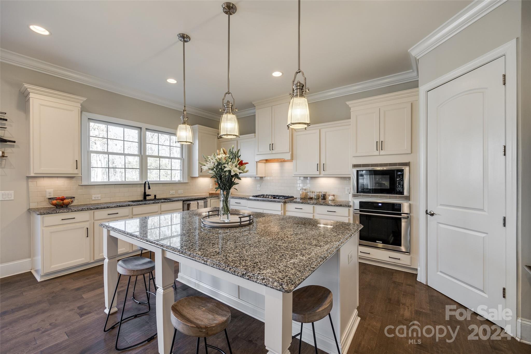 Anniston Grove - Residential