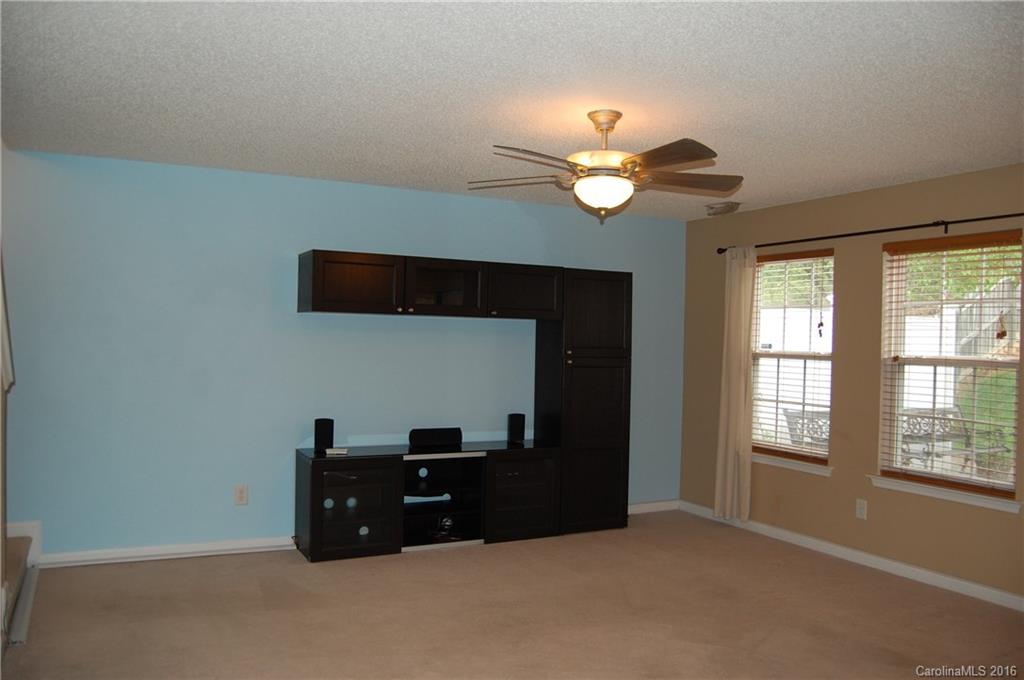Highland Creek - Residential
