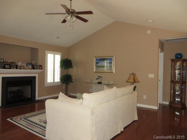 Faulkner Ridge - Residential