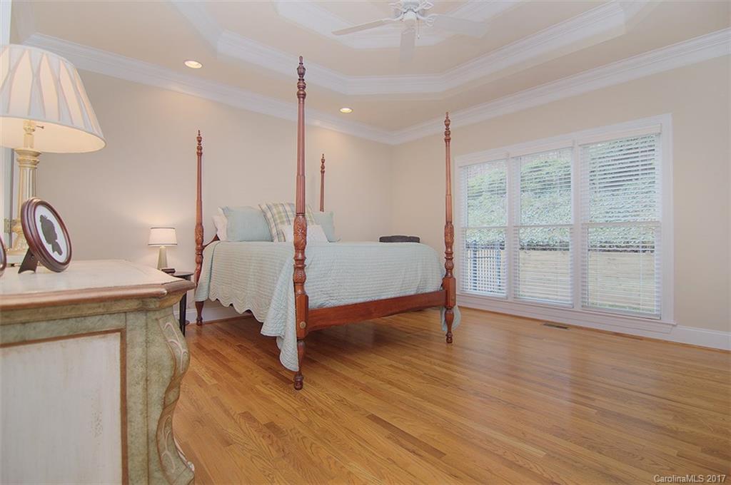 Ivy Hall - Residential