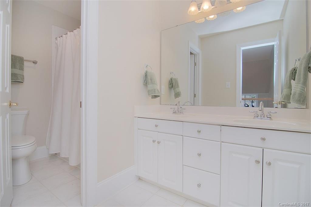 Ivy Hall - Residential