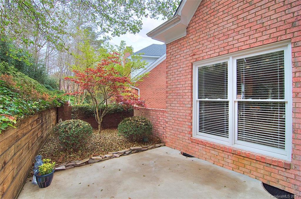 Ivy Hall - Residential