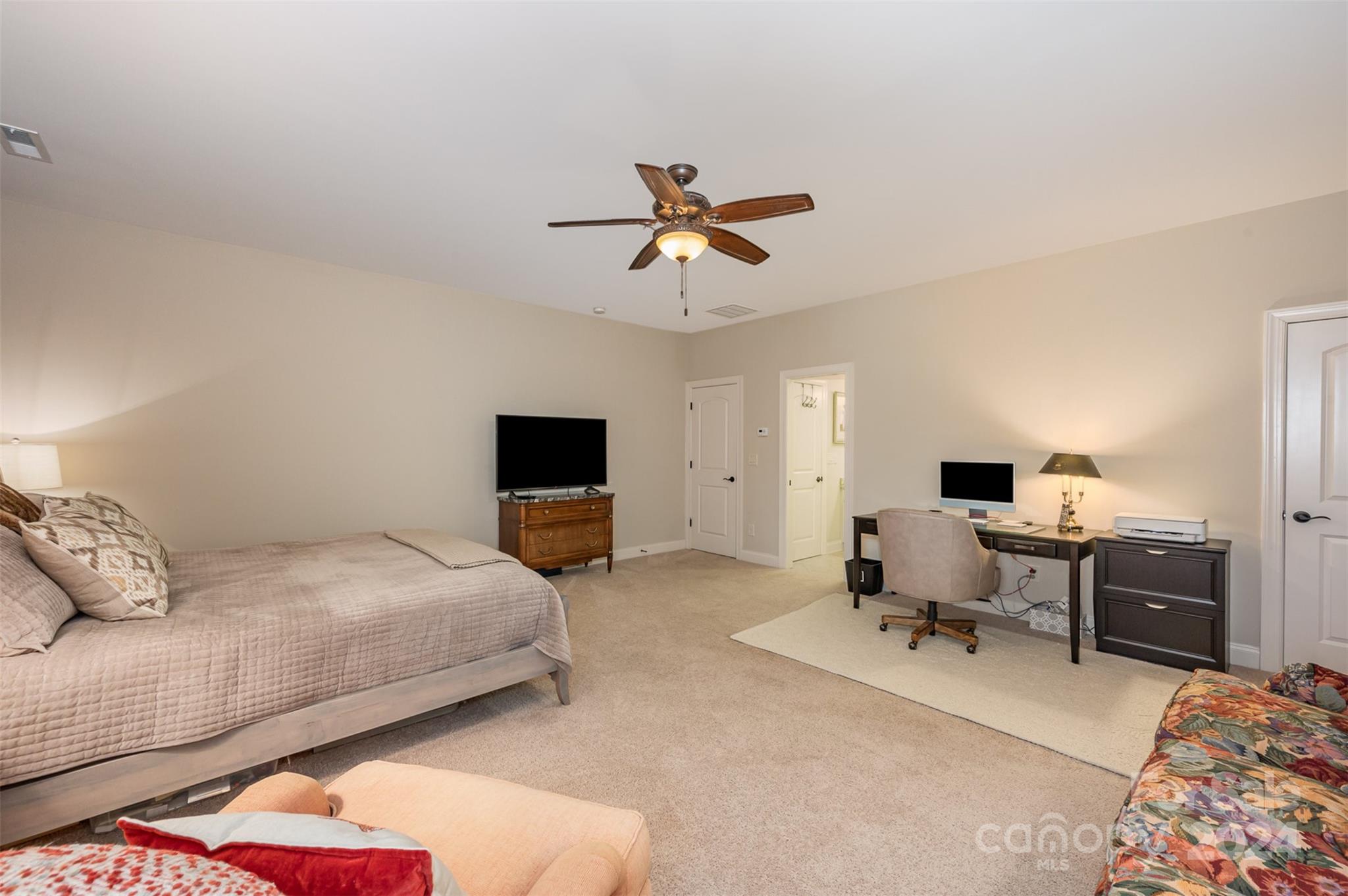 Barber Rock - Residential