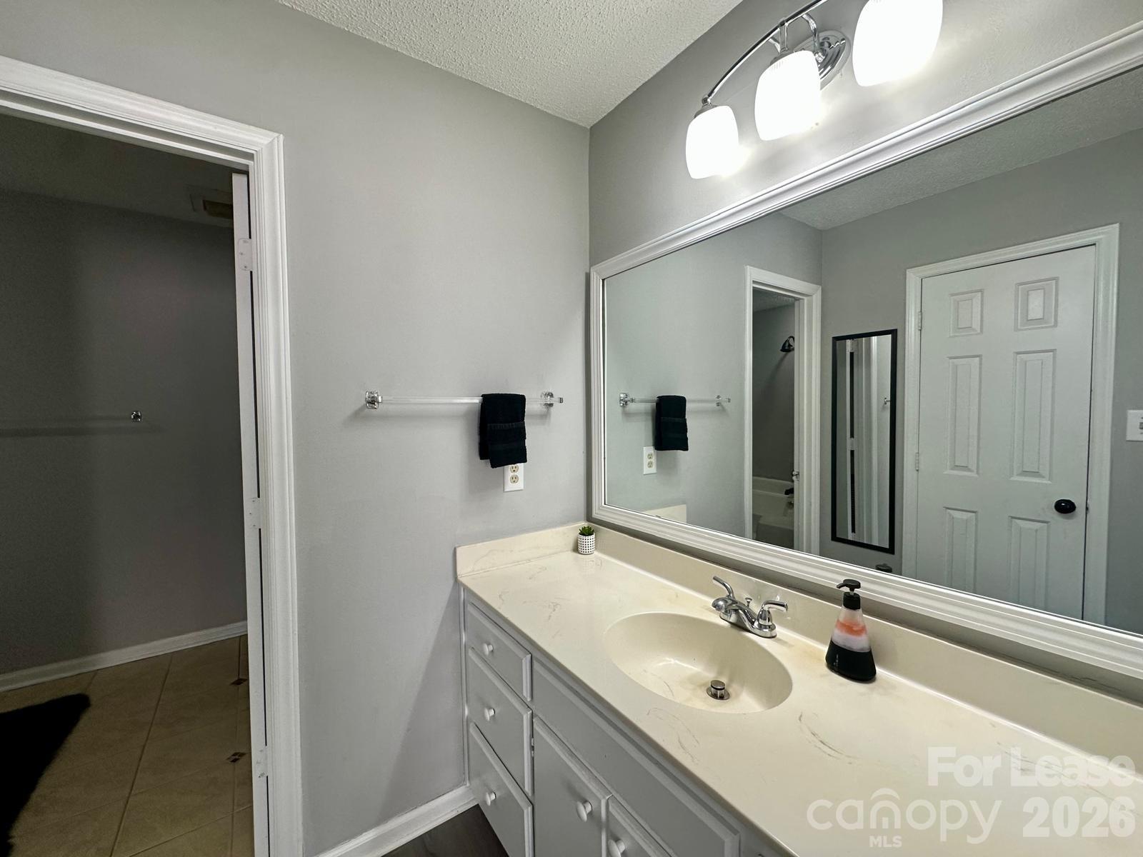 Faires Farm - Residential Lease