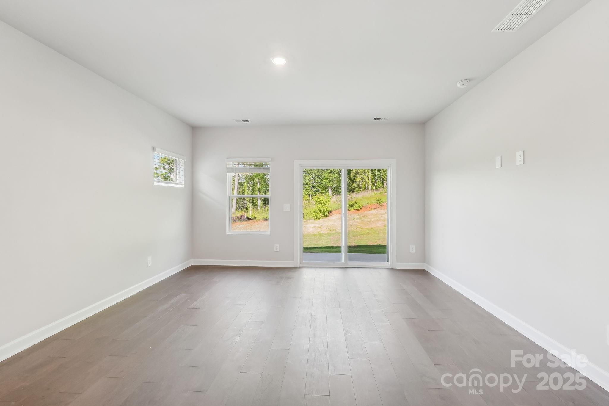 141 Satchel Court