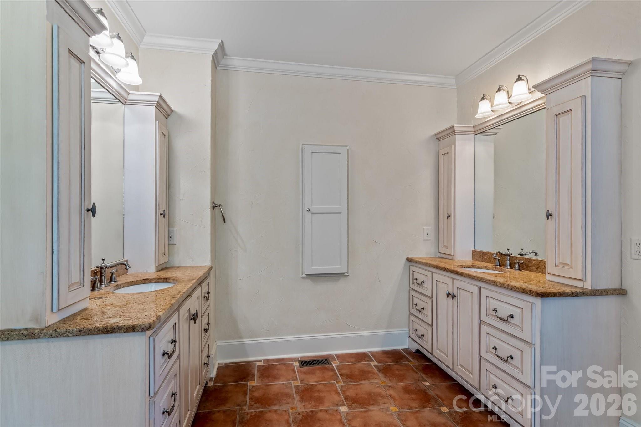 Olivers Landing - Residential