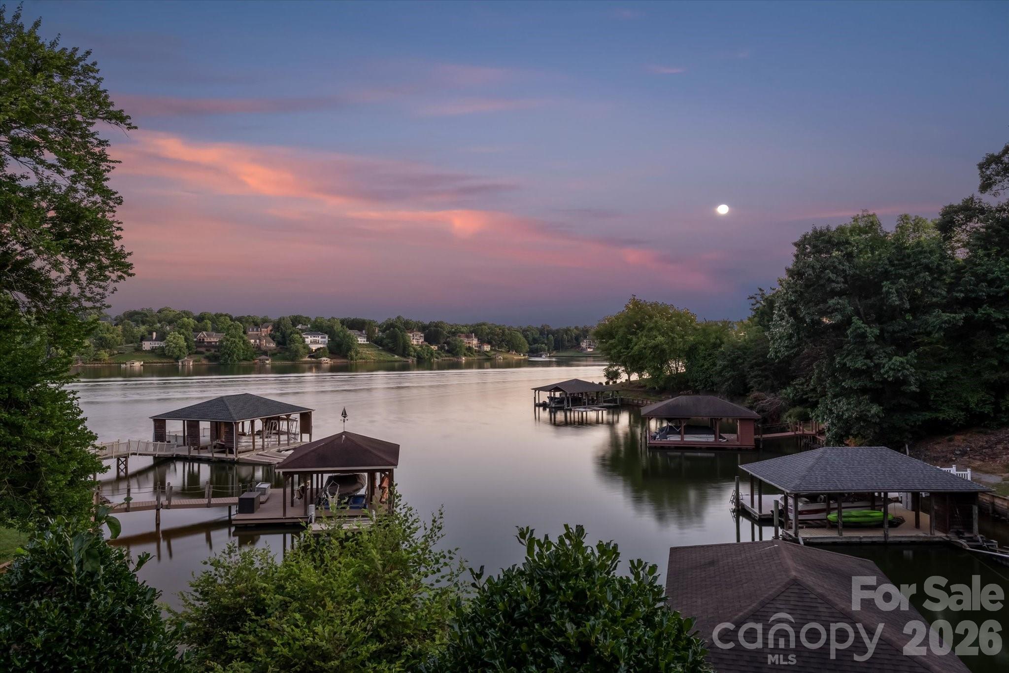 Olivers Landing - Residential