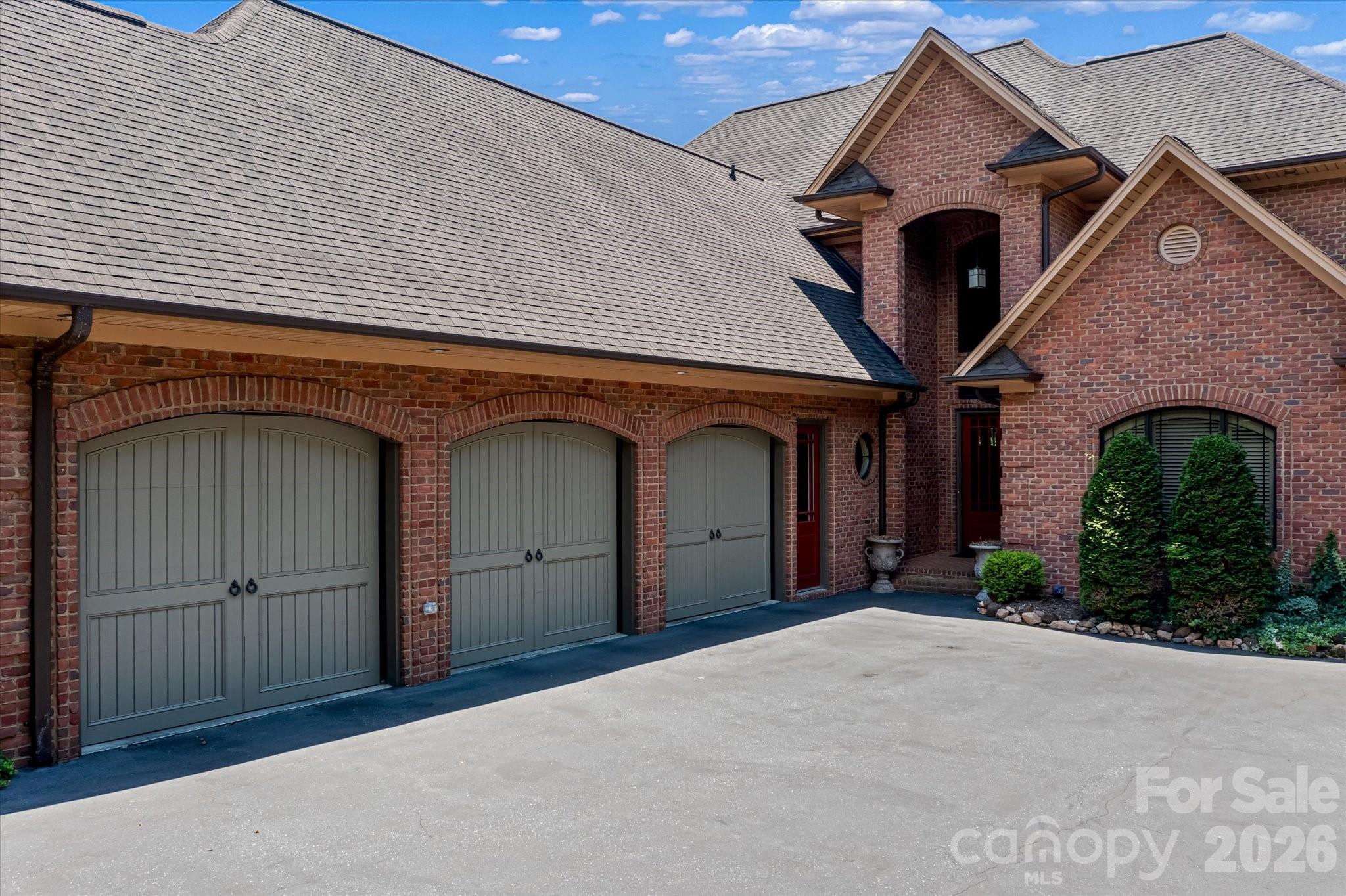 Olivers Landing - Residential