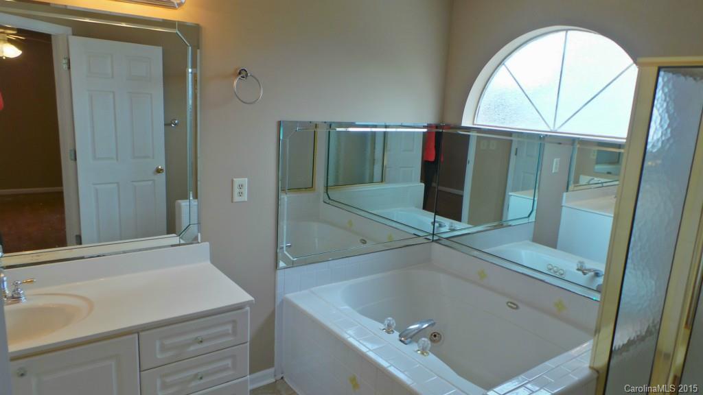 Lake Park - Residential