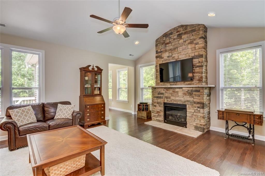 Shelly Woods - Residential
