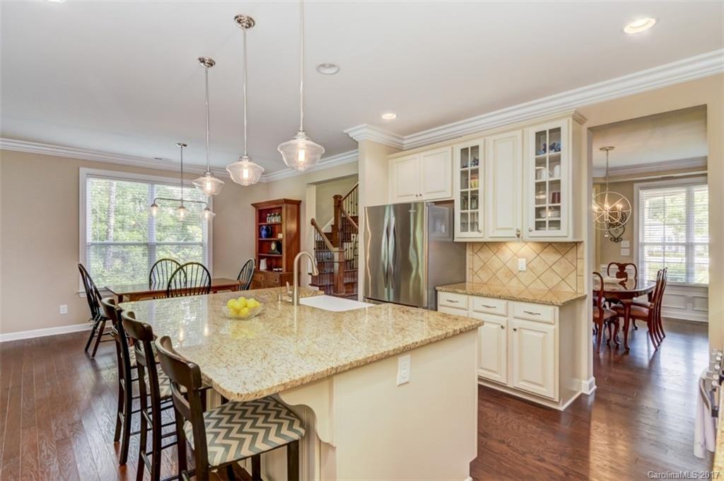 Shelly Woods - Residential