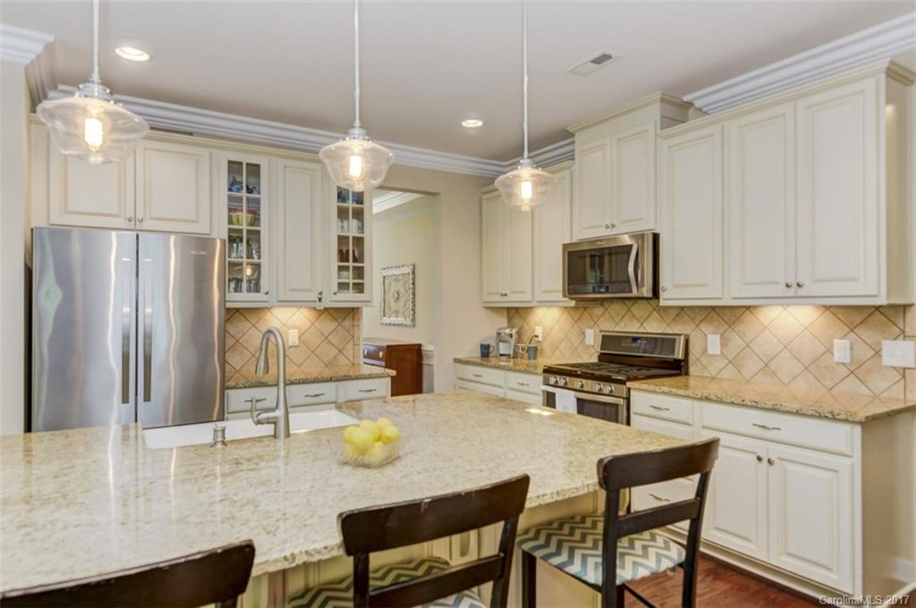 Shelly Woods - Residential