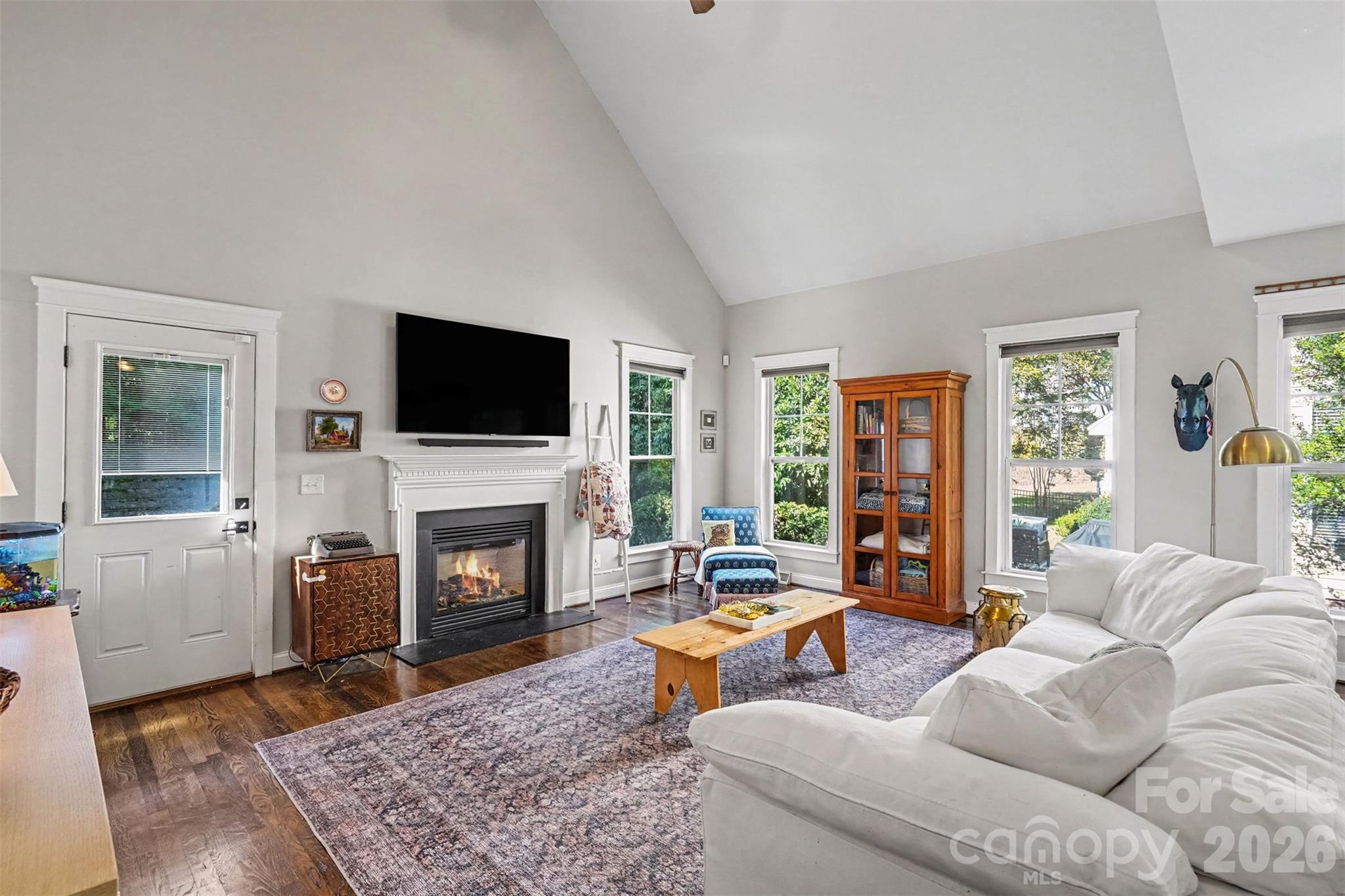 5809 Mantario Drive