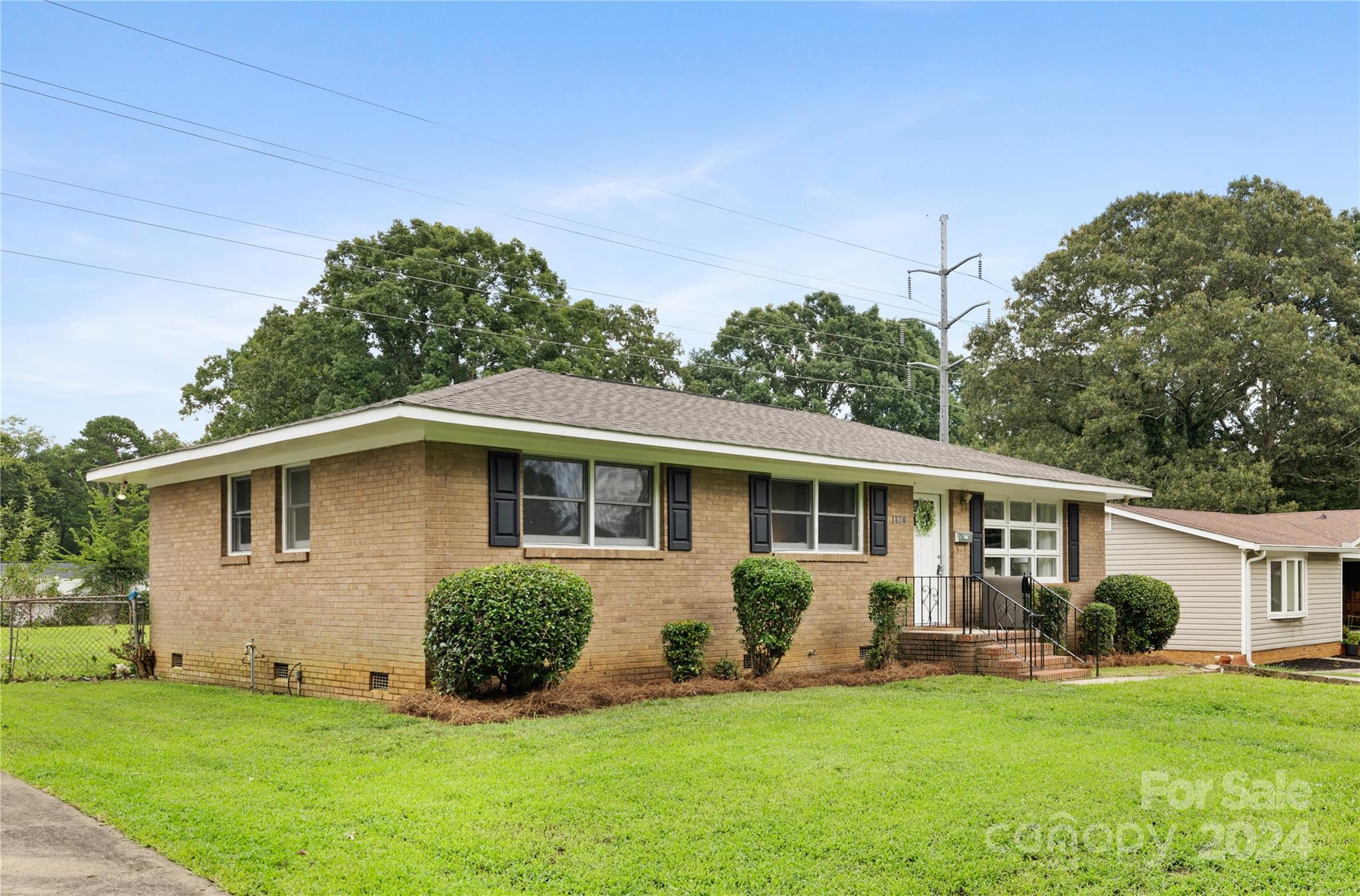 Virginia Manor - Residential